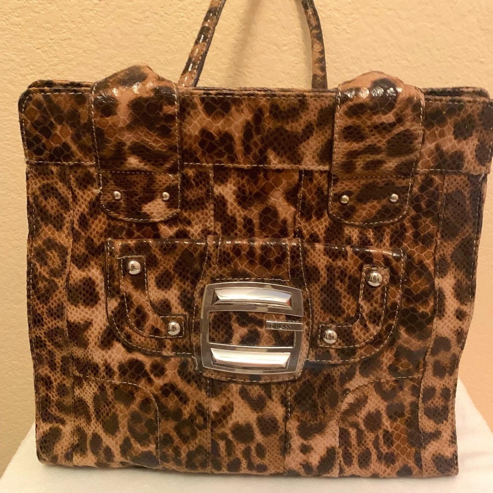 Guess purse